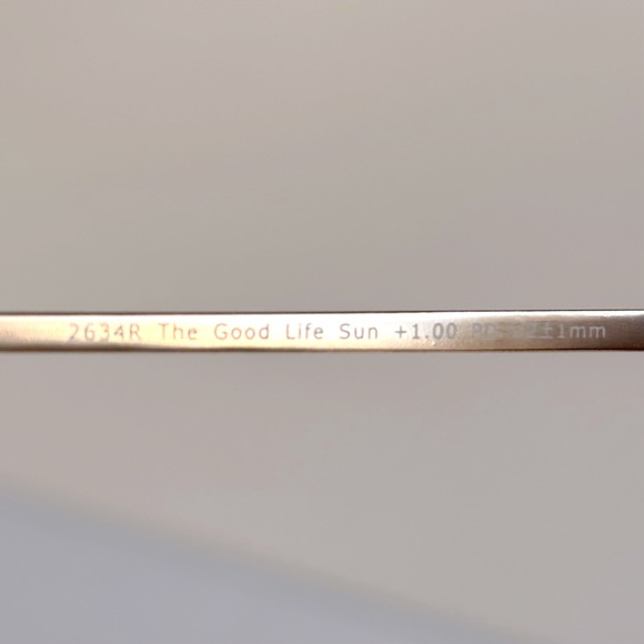 Peepers The Good Life Sunglasses Readers Gold Rim w/ +1.00 Bifocal Magnification - Picture 6 of 11